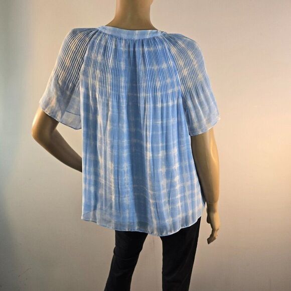 Halogen Pleated Flowy Blue Blouse Size M - Picture 4 of 8